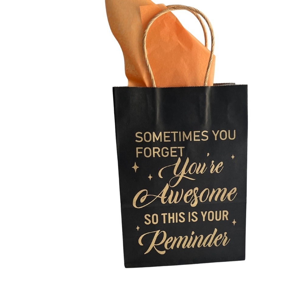 COVERGIRL 4pcs Bundle with Inspirational Gift Bag